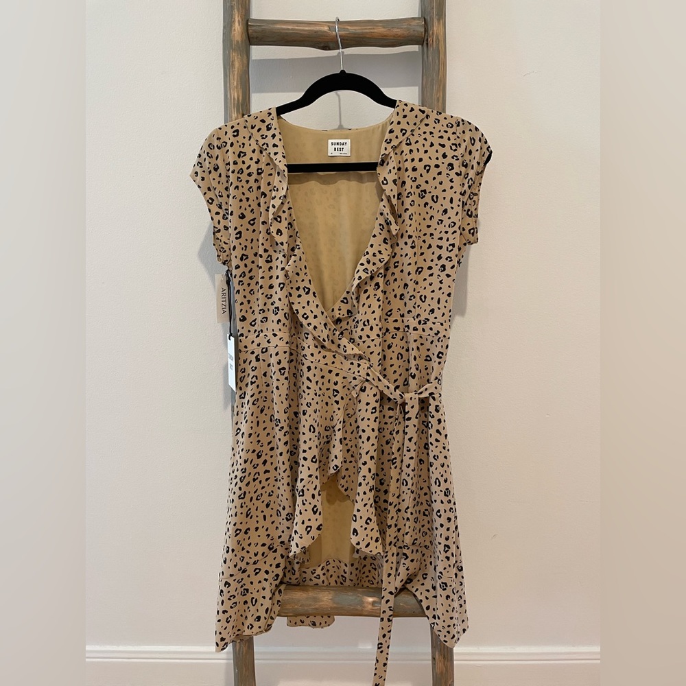 ARITZIA | Sunday Best Savoy Wrap Dress, size 00